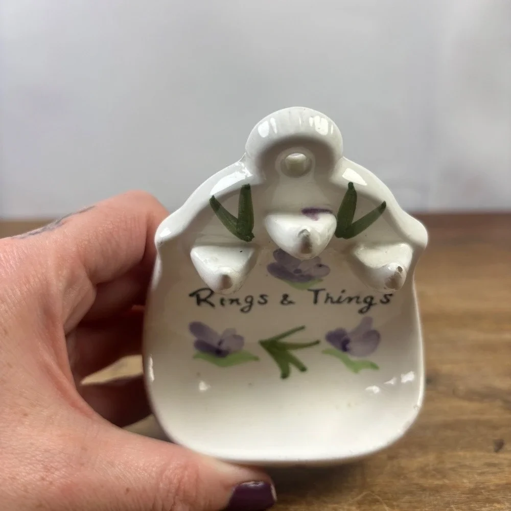 Vintage Rings & Things Ceramic Wall Mounted Ring Holder Floral Trinket cottage